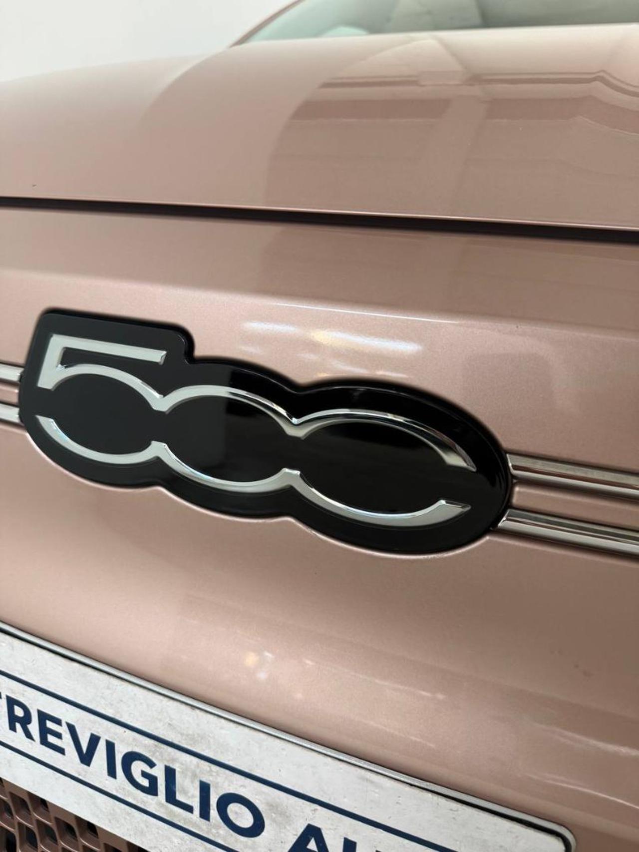 FIAT 500e Berlina 42 kWh La Prima 320 Km autonomia - 34