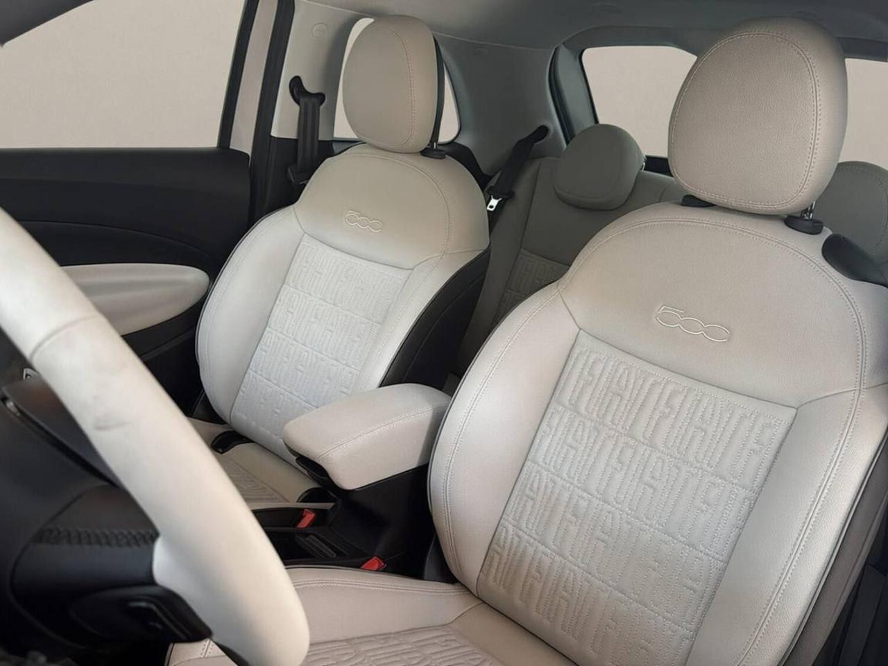 FIAT 500 Berlina 42 kWh La Prima 320 Km autonomia - 9