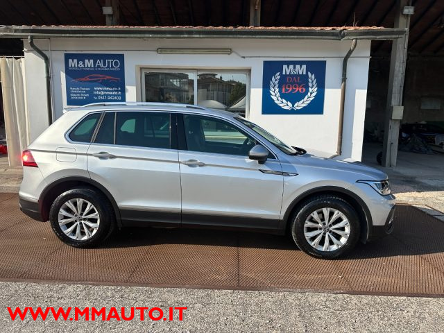 VOLKSWAGEN Tiguan Argento metallizzato