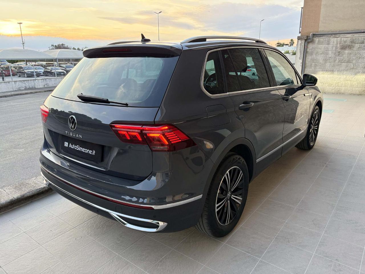 VOLKSWAGEN Tiguan 2.0 TDI 150 CV SCR DSG Elegance VIRTUAL - 5