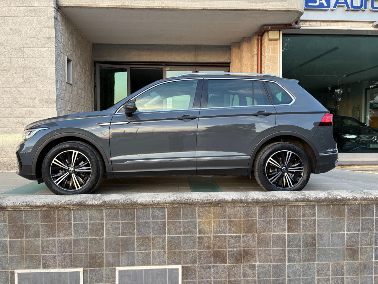 VOLKSWAGEN Tiguan 2.0 TDI 150 CV SCR DSG Elegance VIRTUAL - 8