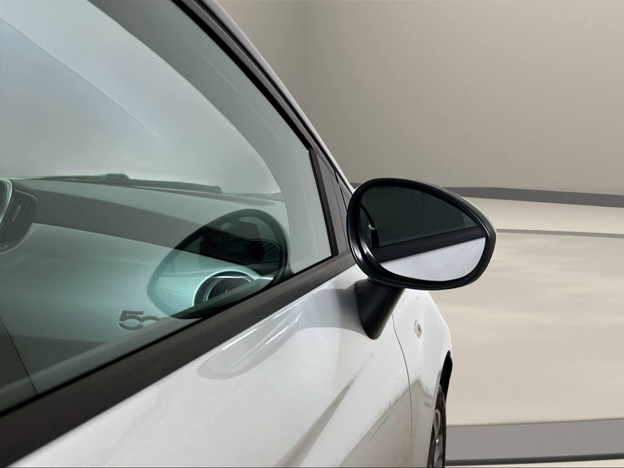 FIAT 500C 1.0 Hybrid Connect - 37