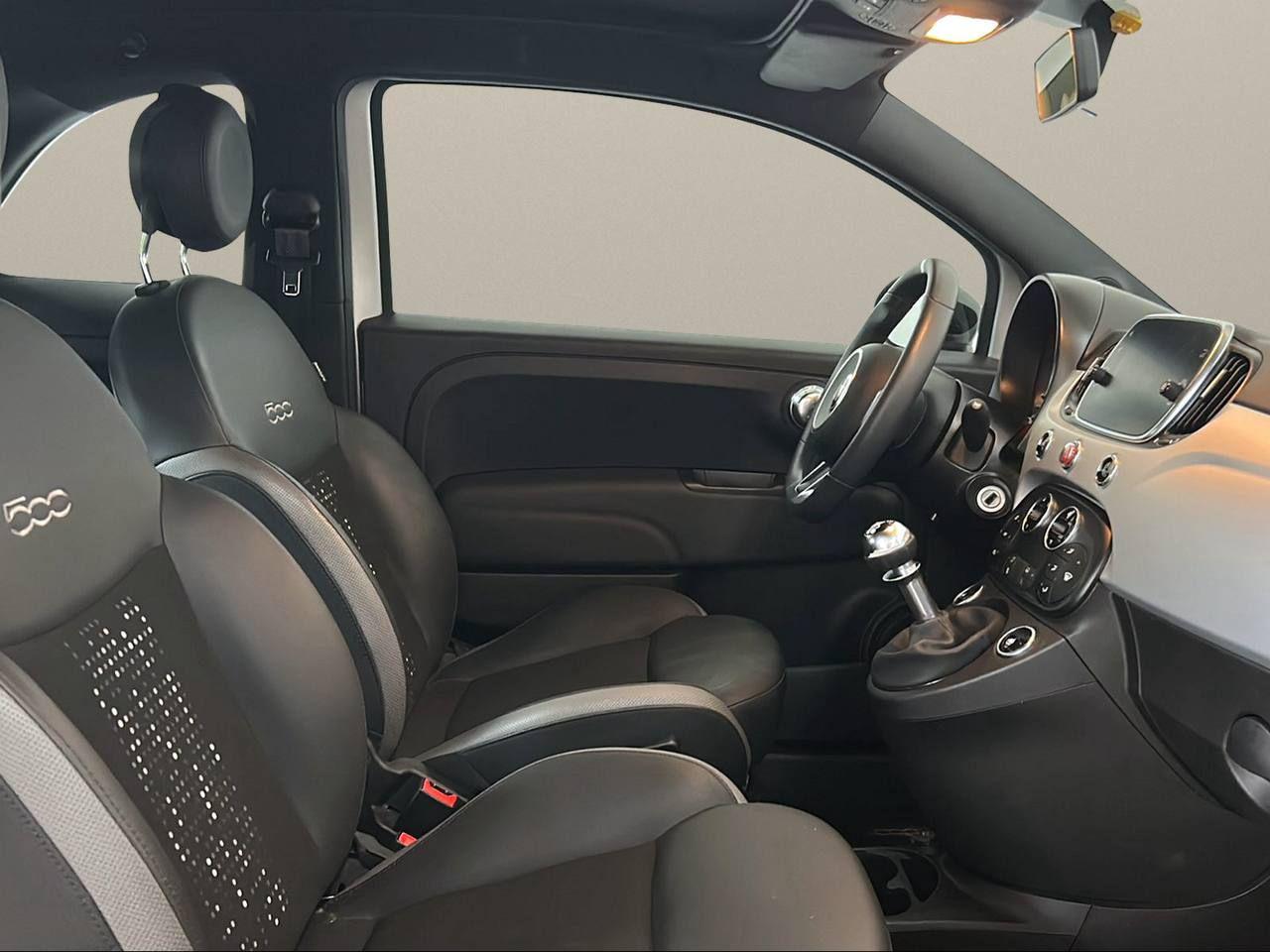 FIAT 500C 1.0 Hybrid Connect - 12