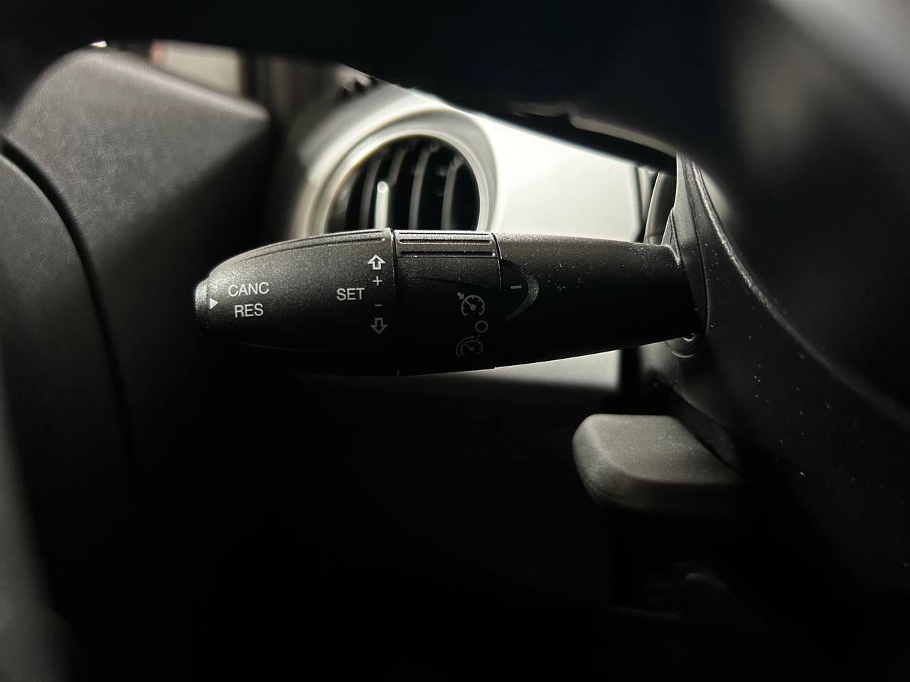 FIAT 500C 1.0 Hybrid Connect - 18