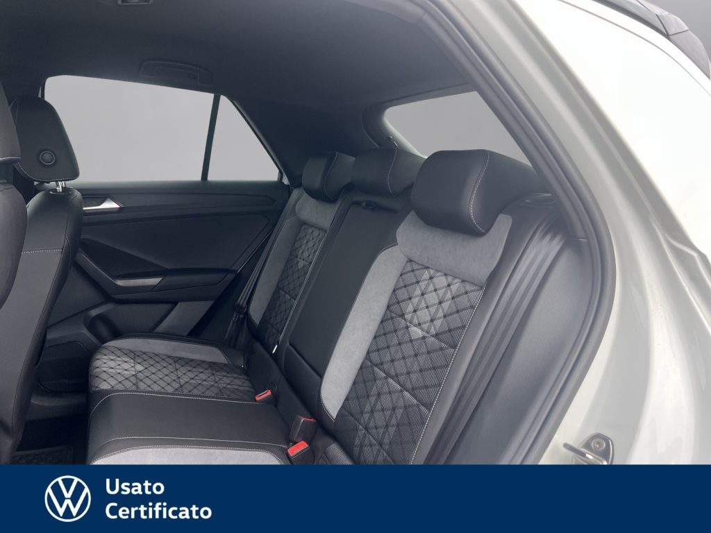 VOLKSWAGEN T-Roc 1.5 tsi r-line plus dsg - 23