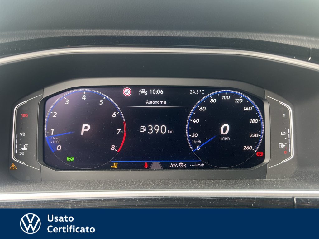 VOLKSWAGEN T-Roc 1.5 tsi r-line plus dsg - 27