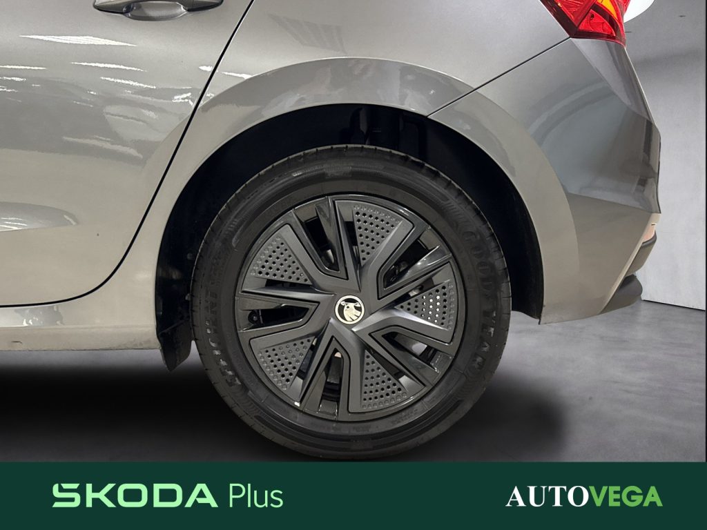 SKODA Fabia 1.0 tsi evo style 95cv - 18