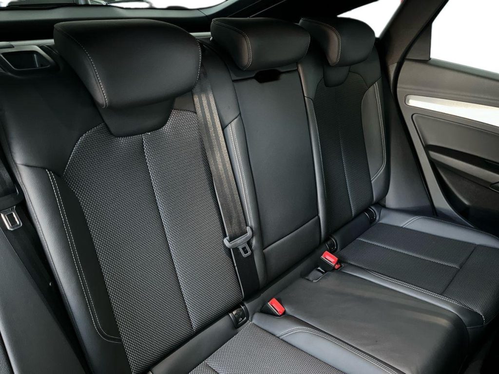 AUDI Q5 SPORTBACK 40 TDI quattro S tronic S line - 15