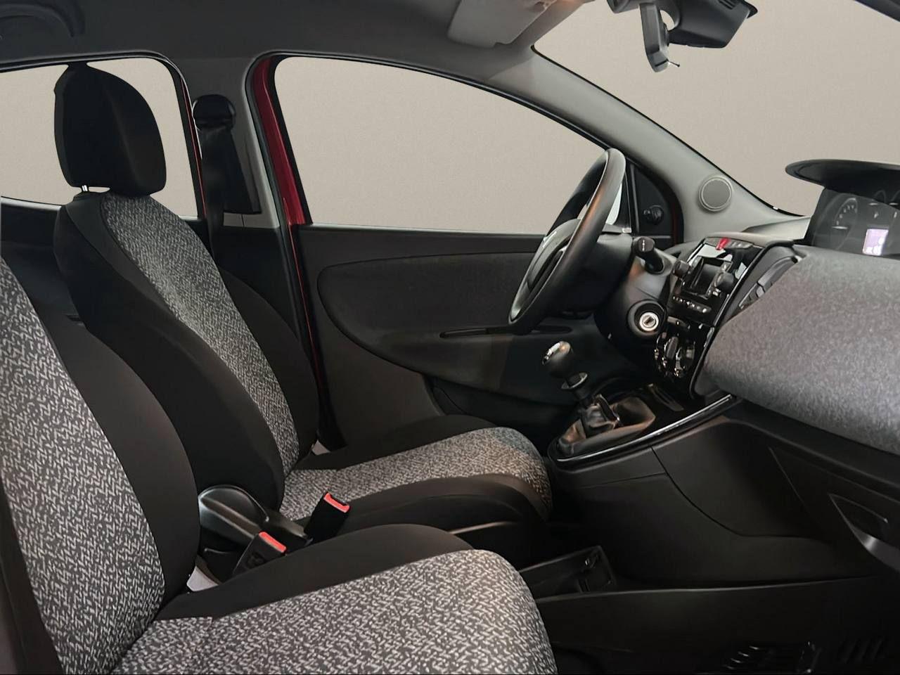 LANCIA Ypsilon 1.0 FireFly 5 porte S&S Hybrid Ecochic Silver - 11
