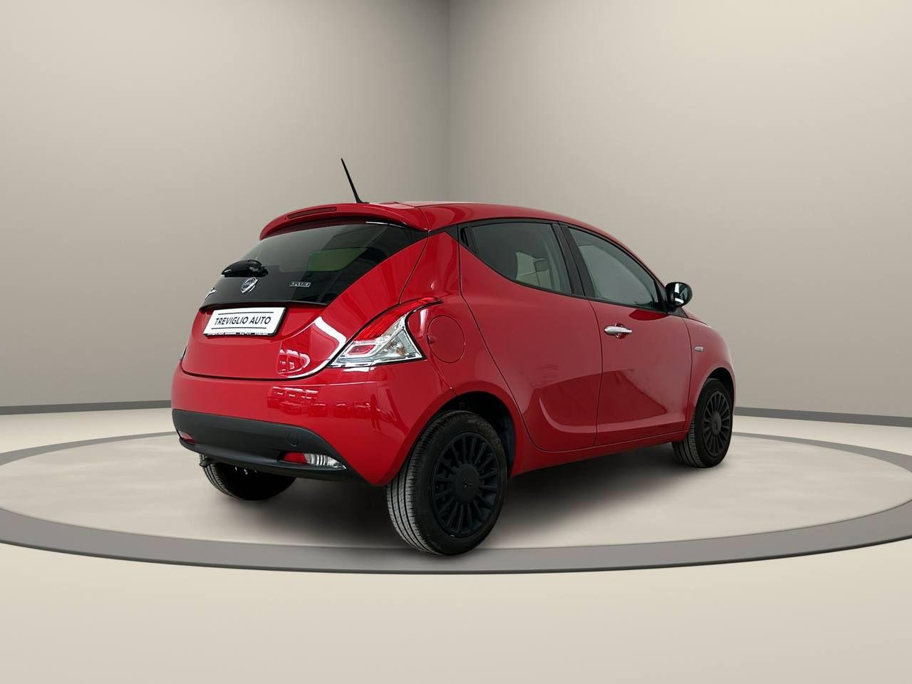 LANCIA Ypsilon 1.0 FireFly 5 porte S&S Hybrid Ecochic Silver - 5