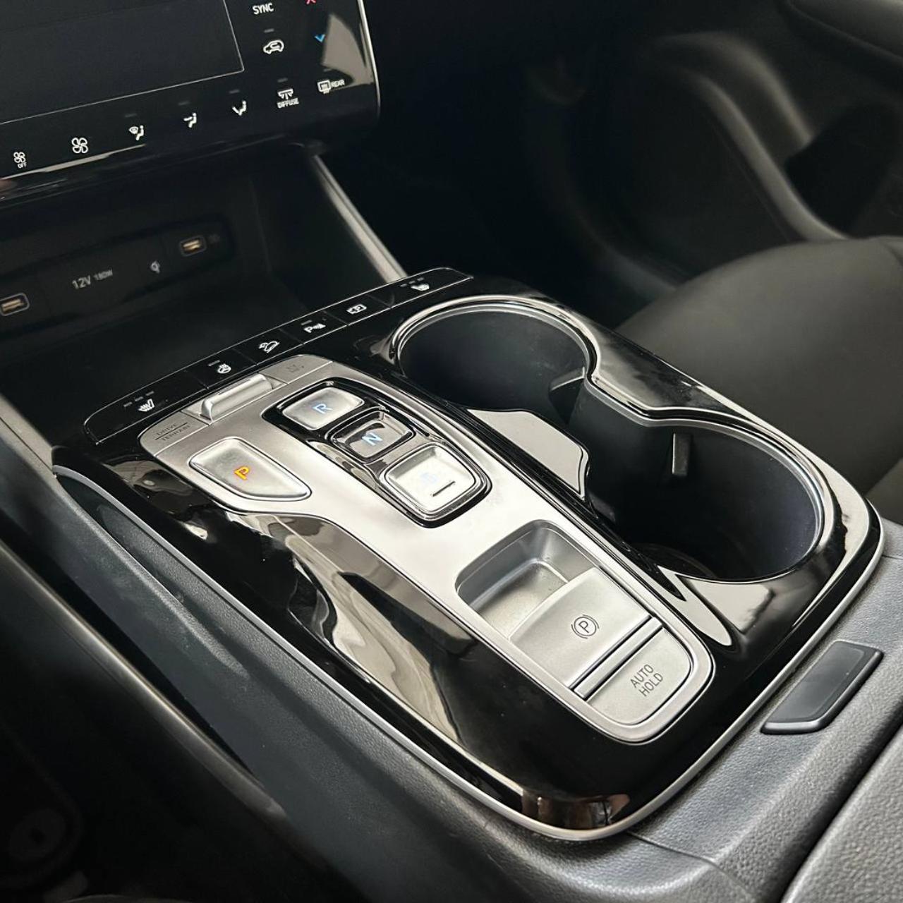 HYUNDAI Tucson 1.6 PHEV 4WD aut. Exellence - 27