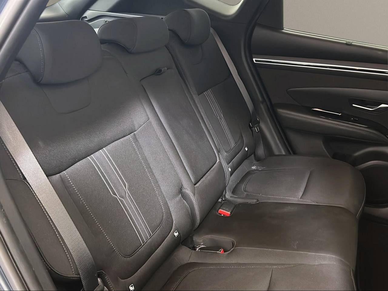 HYUNDAI Tucson 1.6 PHEV 4WD aut. Exellence - 13