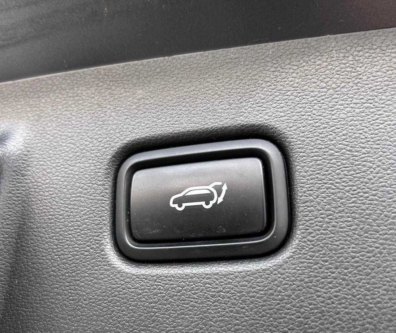 HYUNDAI Tucson 1.6 PHEV 4WD aut. Exellence - 8
