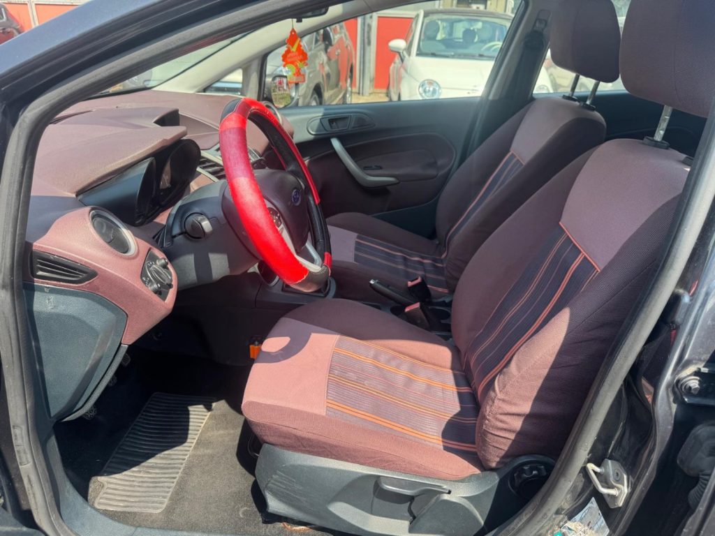FORD Fiesta 1.4 TDCi Titanium 5pt. - 15
