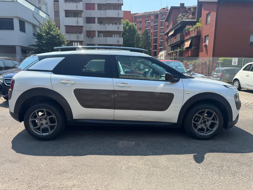 CITROEN C4 Cactus BlueHDi 100 S&S Shine Edition - 3