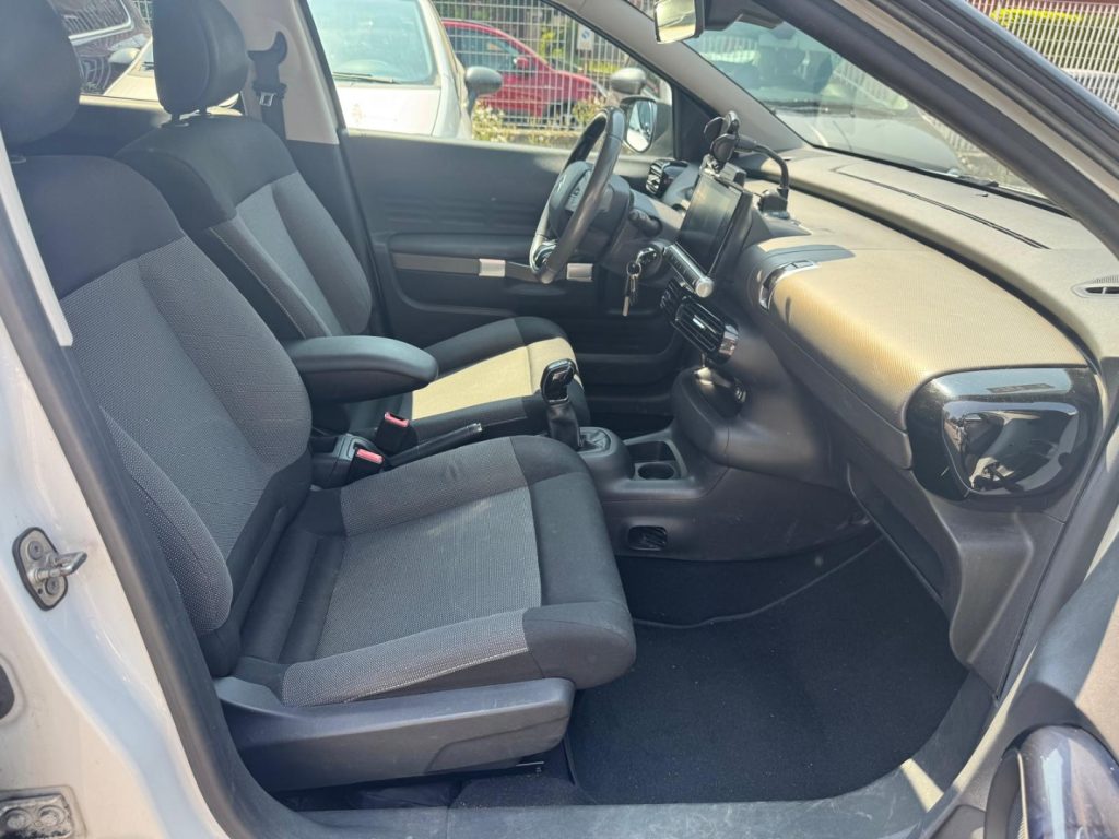 CITROEN C4 Cactus BlueHDi 100 S&S Shine Edition - 19