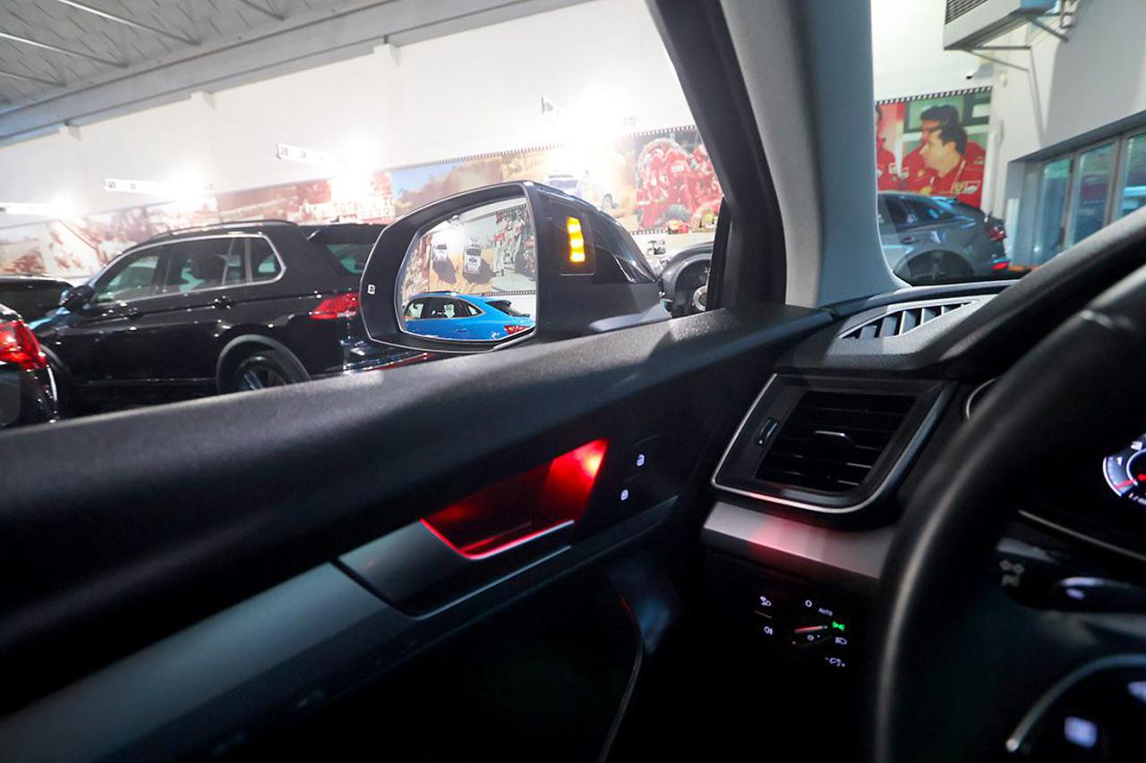 AUDI Q5 35 TDI Sportback S-Tronic Business Advanced - 43