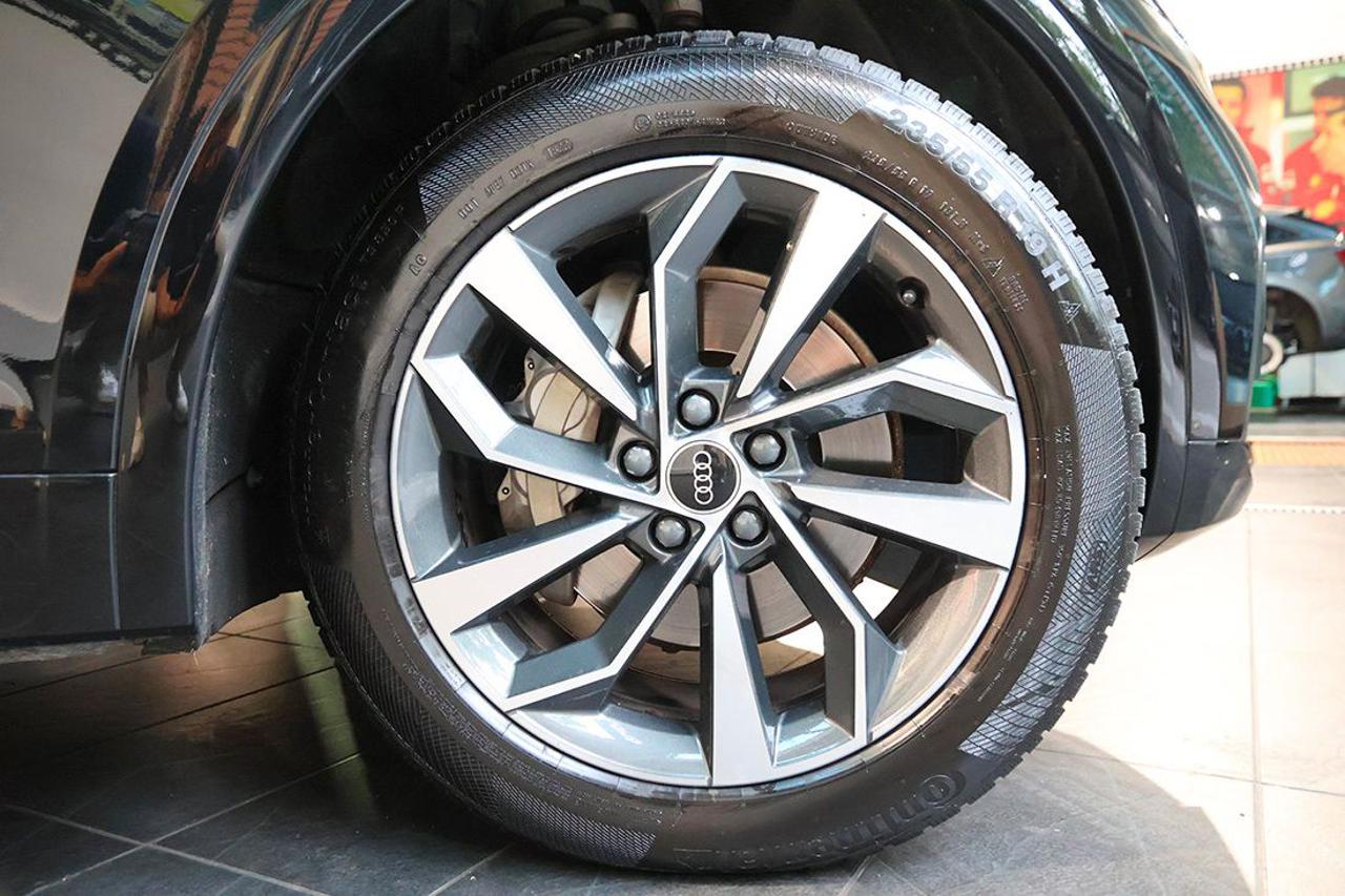 AUDI Q5 35 TDI Sportback S-Tronic Business Advanced - 6
