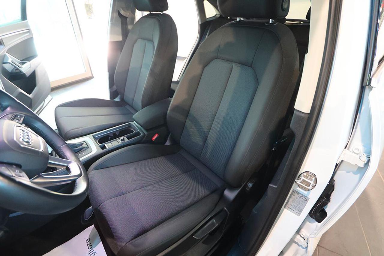 AUDI Q3 35 TFSI Sportback S-Tronic Business Plus - 18