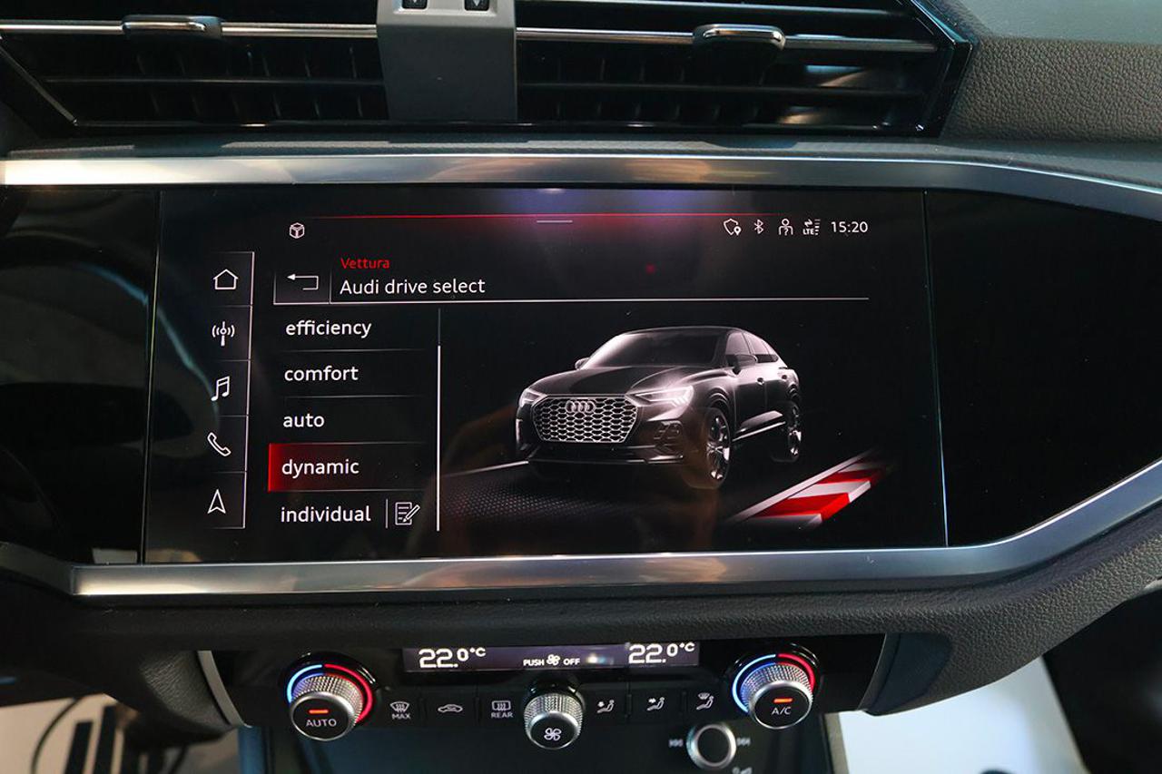 AUDI Q3 35 TFSI Sportback S-Tronic Business Plus - 26