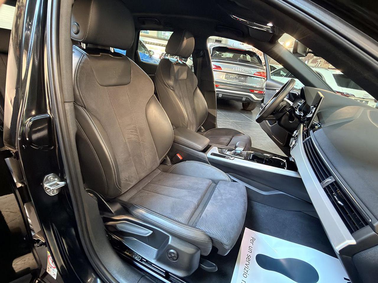 AUDI A4 35 TDI Avant S-Tronic S-Line - 16