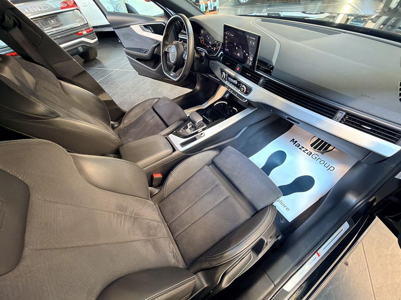 AUDI A4 35 TDI Avant S-Tronic S-Line - 15