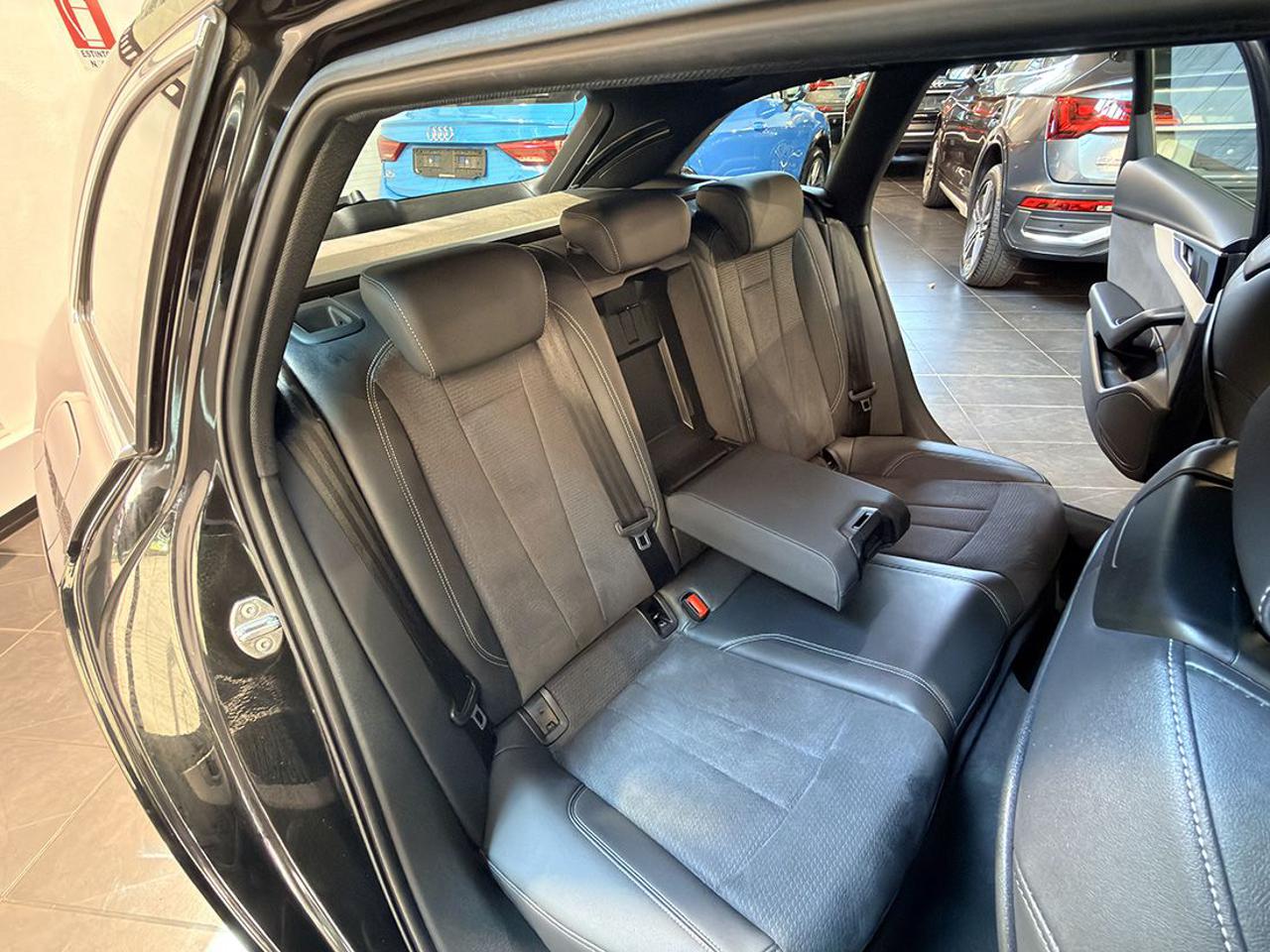 AUDI A4 35 TDI Avant S-Tronic S-Line - 19