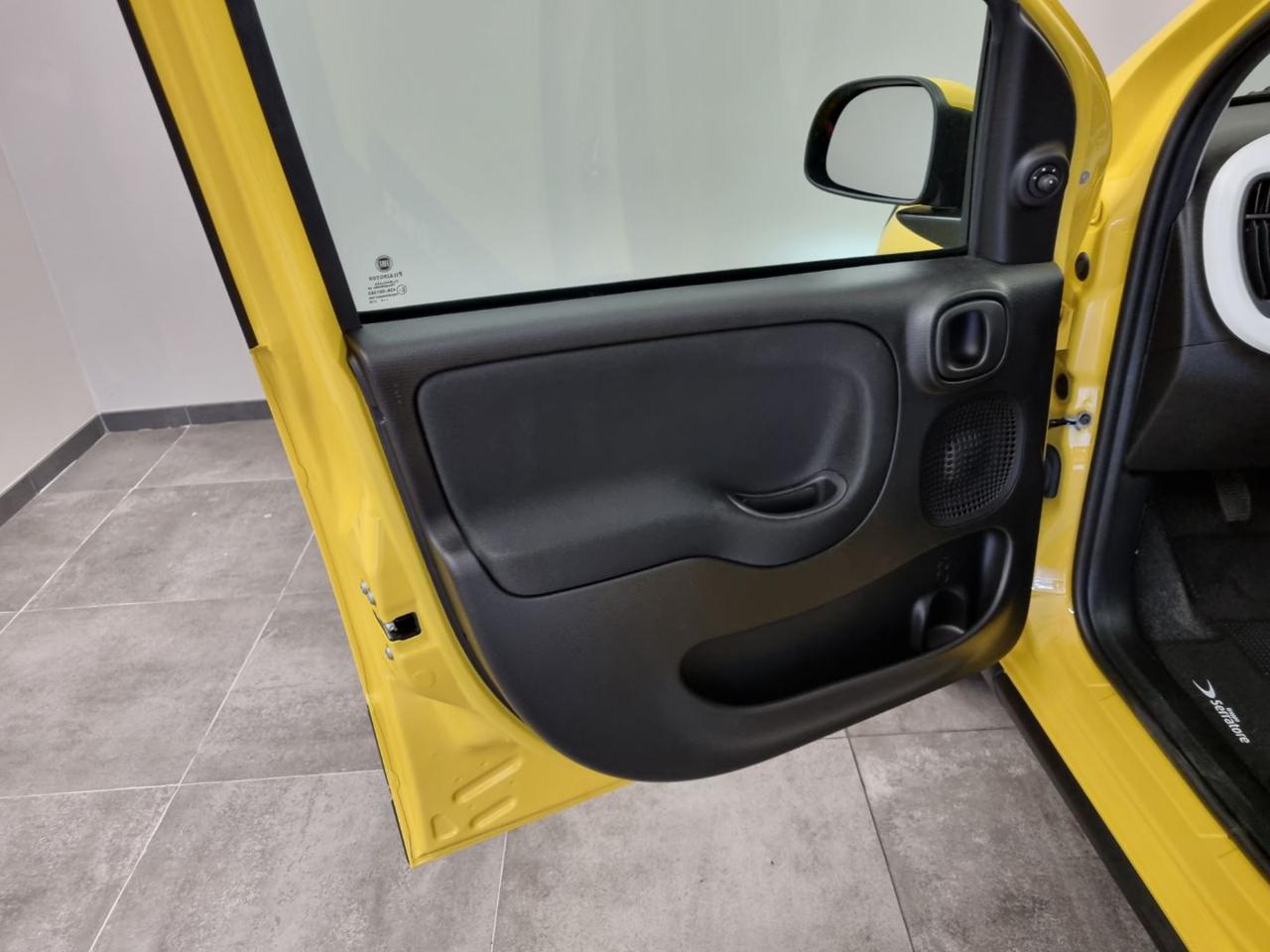 FIAT Panda 1.0 FireFly S&S Hybrid Pandina CROSS - 18