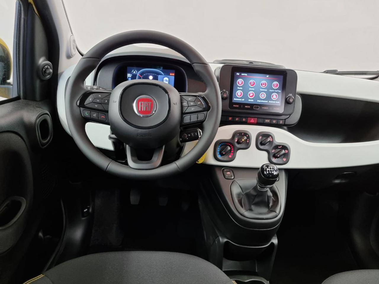 FIAT Panda 1.0 FireFly S&S Hybrid Pandina CROSS - 24