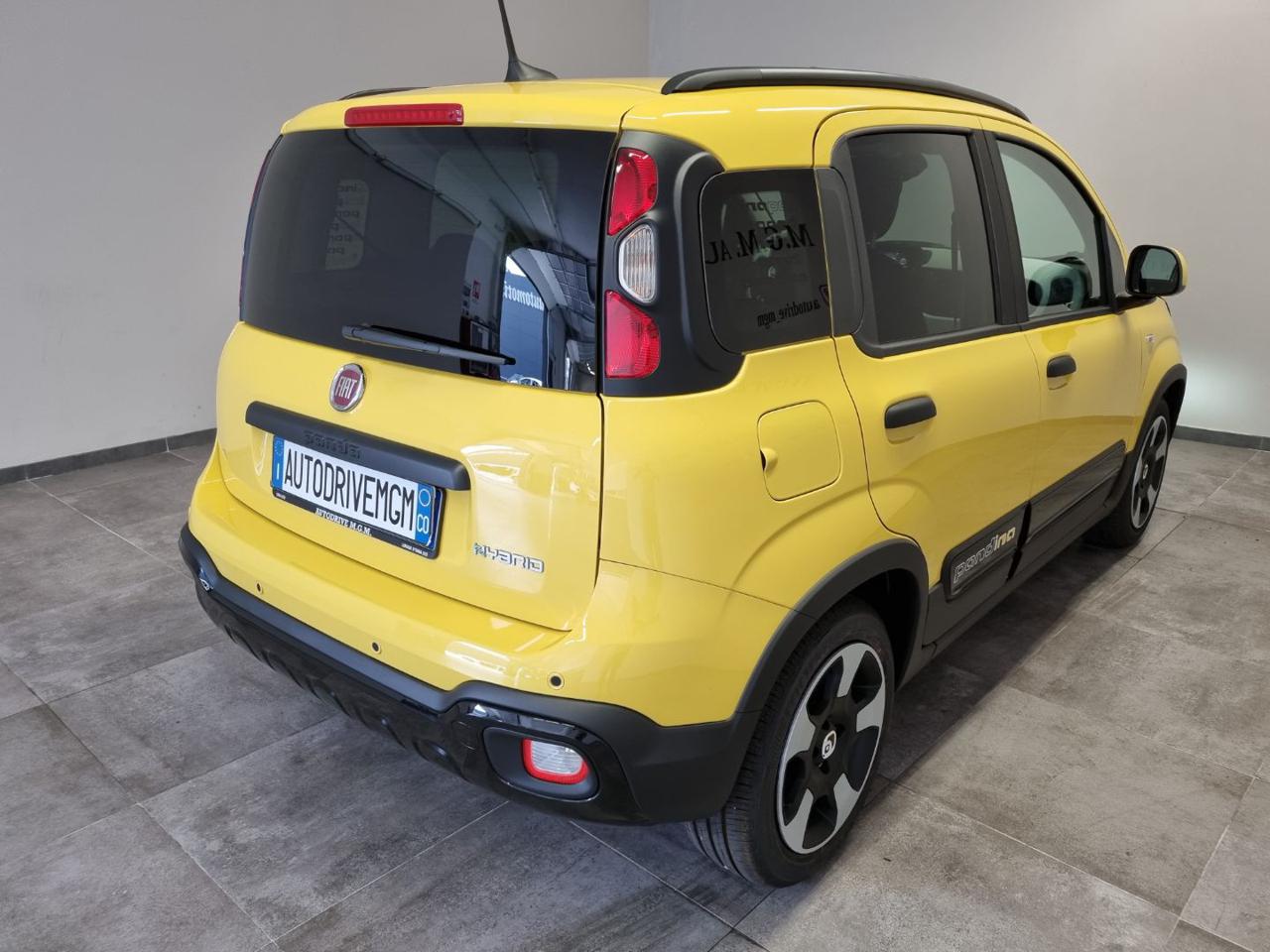 FIAT Panda 1.0 FireFly S&S Hybrid Pandina CROSS - 28
