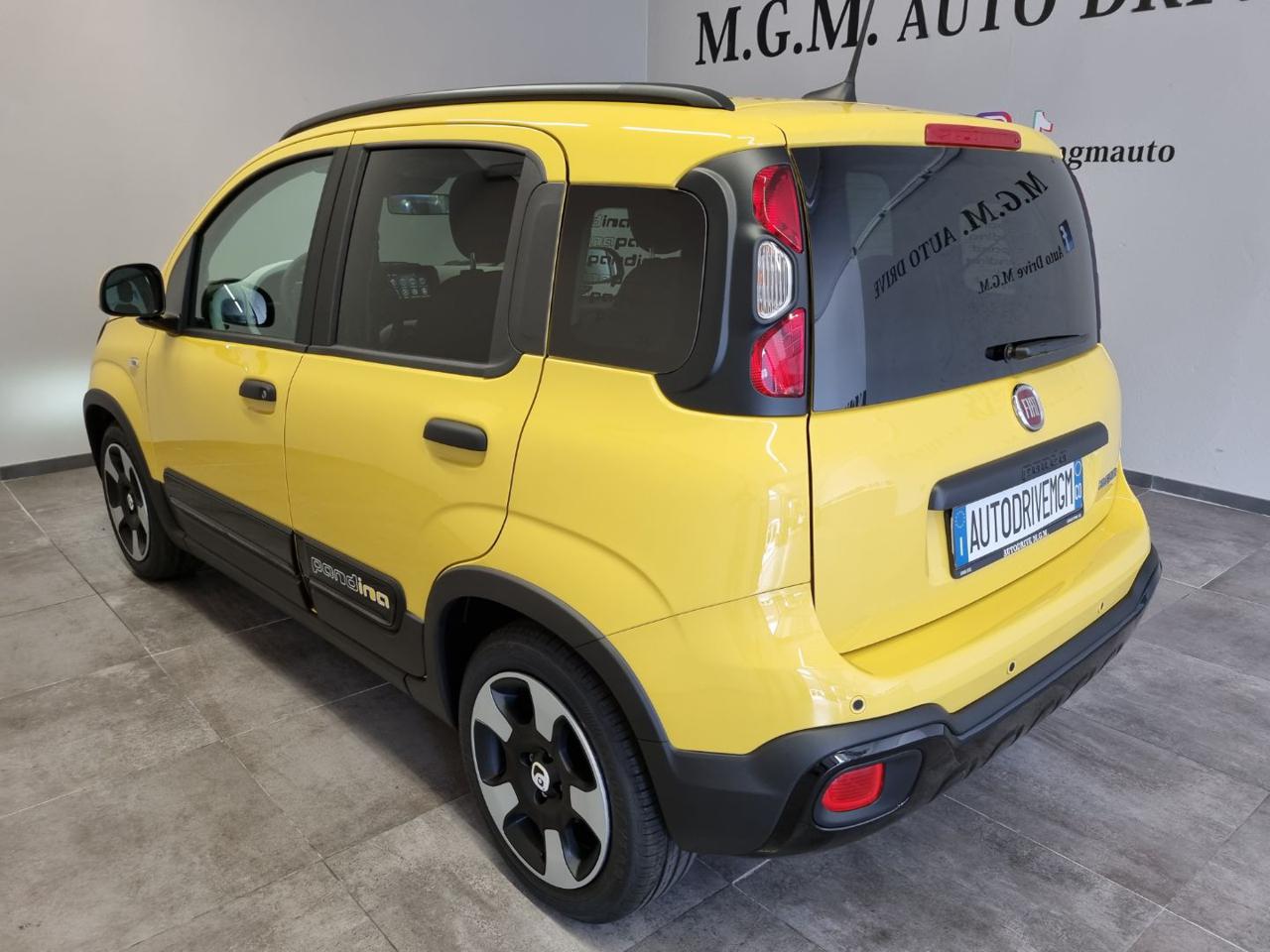 FIAT Panda 1.0 FireFly S&S Hybrid Pandina CROSS - 27