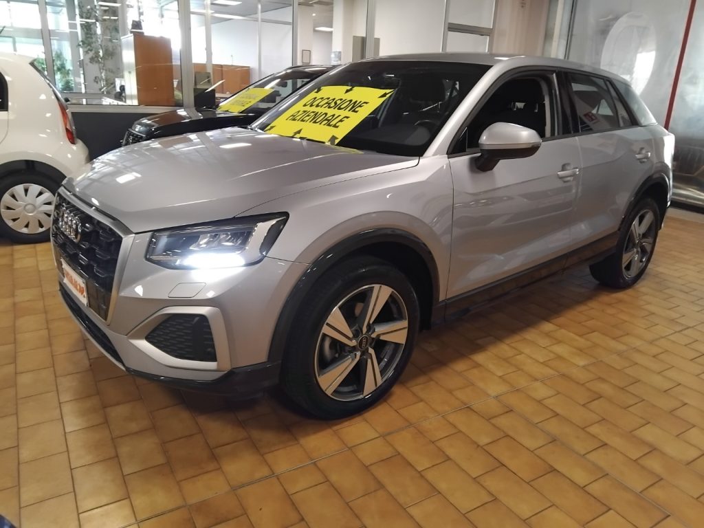 AUDI Q2 30 TFSI Admired Advanced VIDEO - 3