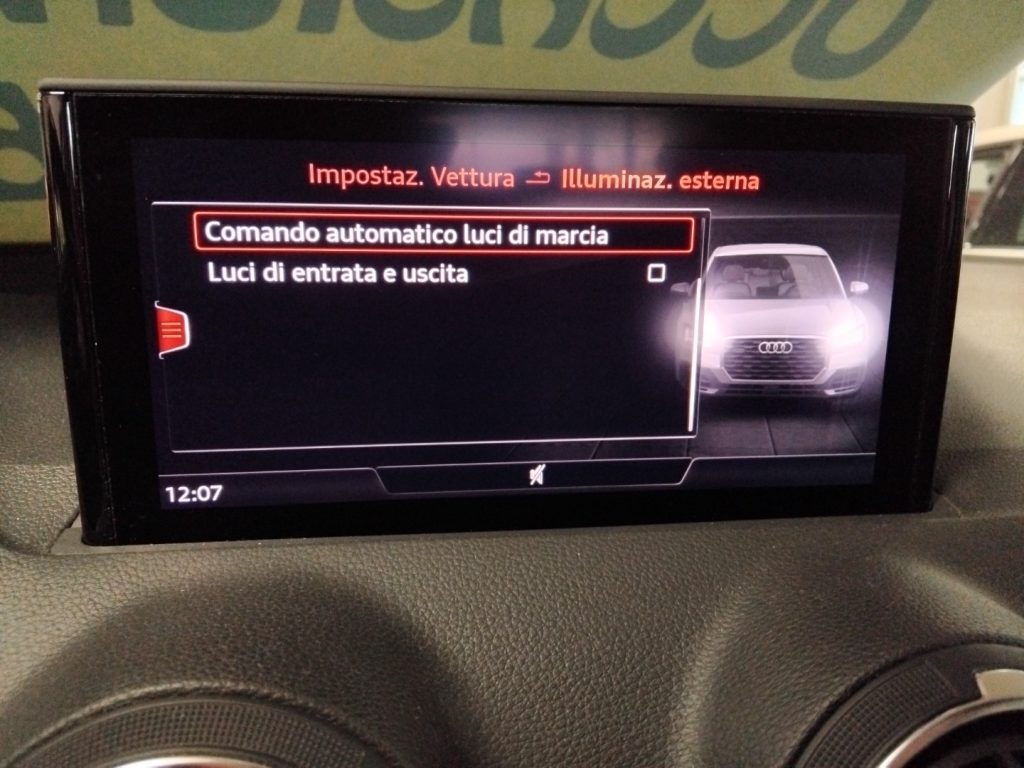 AUDI Q2 30 TFSI Admired Advanced VIDEO - 24