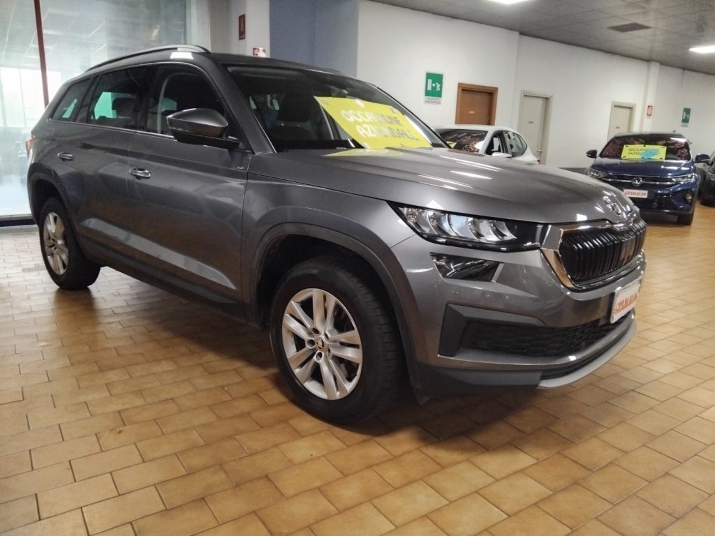 SKODA Kodiaq 2.0 TDI EVO SCR DSG Executive 7 POSTI - 2