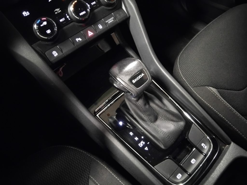SKODA Kodiaq 2.0 TDI EVO SCR DSG Executive 7 POSTI - 9