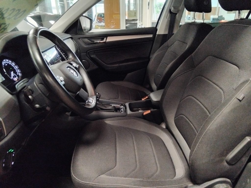 SKODA Kodiaq 2.0 TDI EVO SCR DSG Executive 7 POSTI - 13