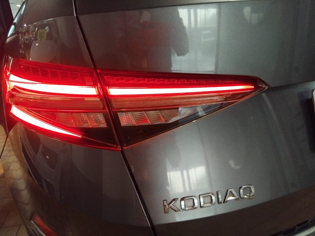 SKODA Kodiaq 2.0 TDI EVO SCR DSG Executive 7 POSTI - 14