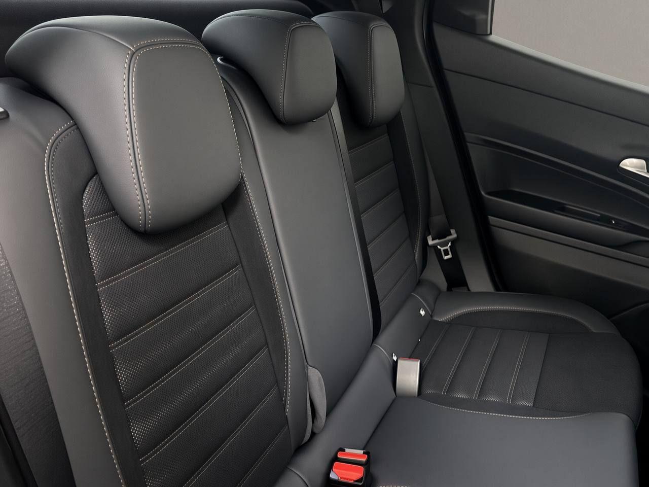 ALFA ROMEO Junior 1.2 145 CV Hybrid eDCT6 Q4 Intensa - 12