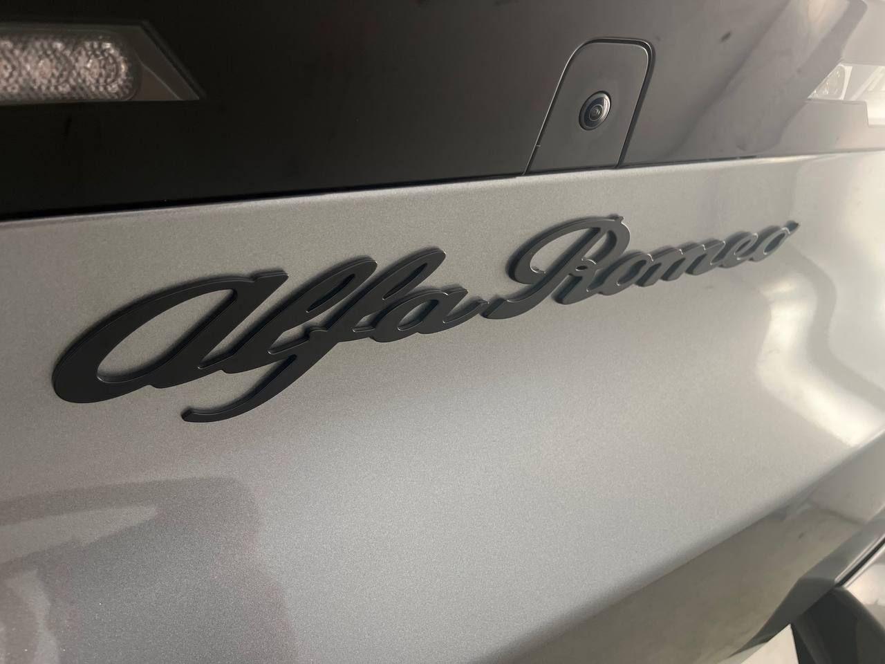 ALFA ROMEO Junior 1.2 145 CV Hybrid eDCT6 Q4 Intensa - 33