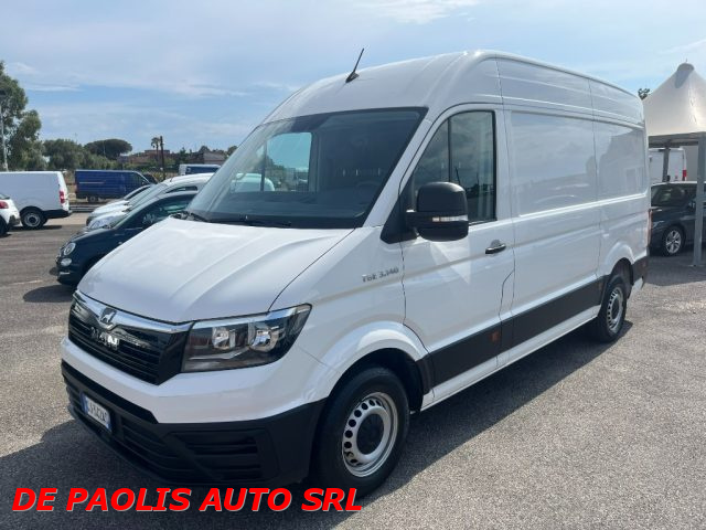 MAN TGE Bianco pastello