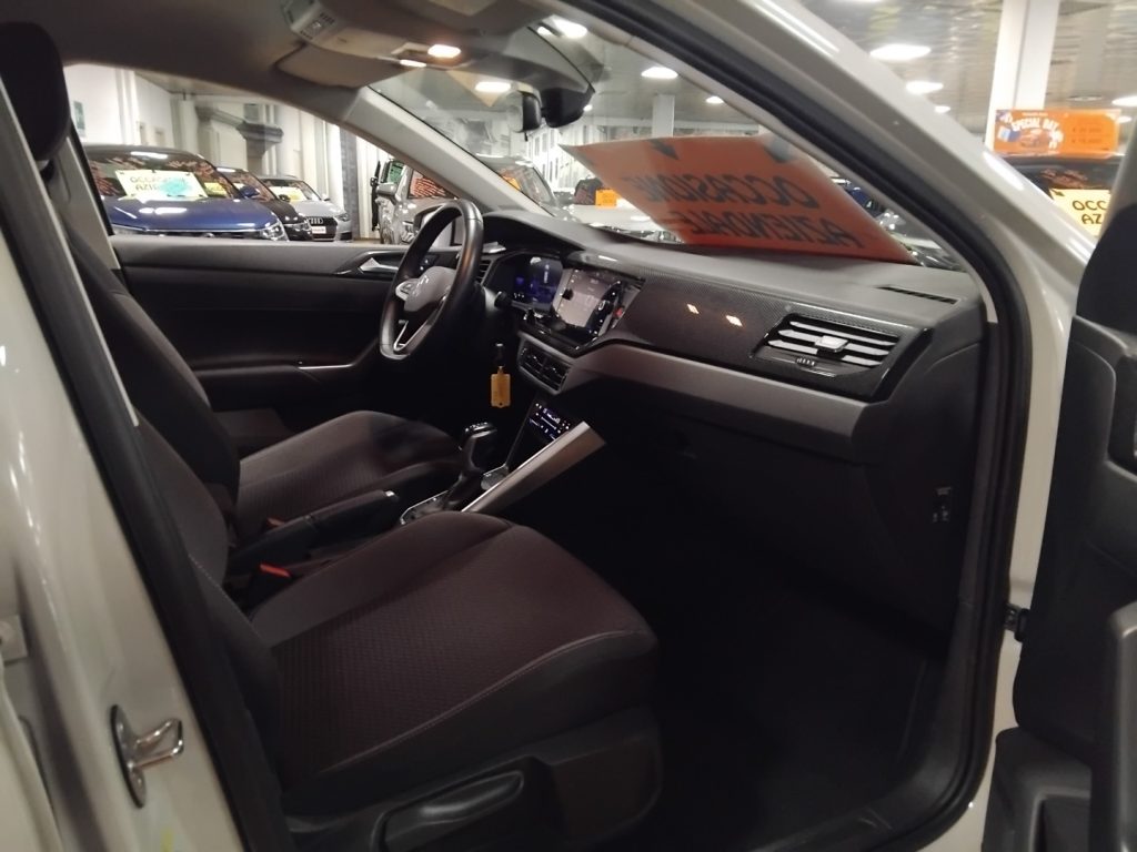 VOLKSWAGEN Polo 1.0 TSI DSG Life - 13