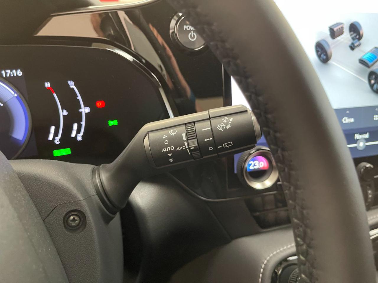 NX 350h 28
