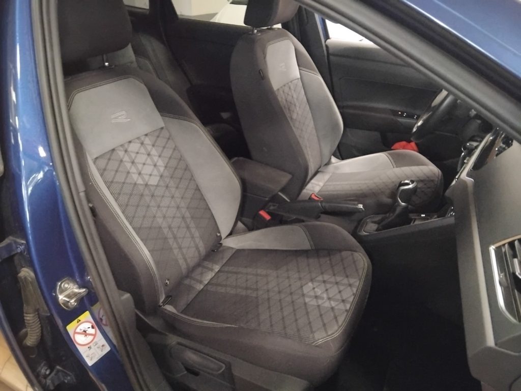 VOLKSWAGEN Taigo 1.0 TSI R-Line TETTO - 14