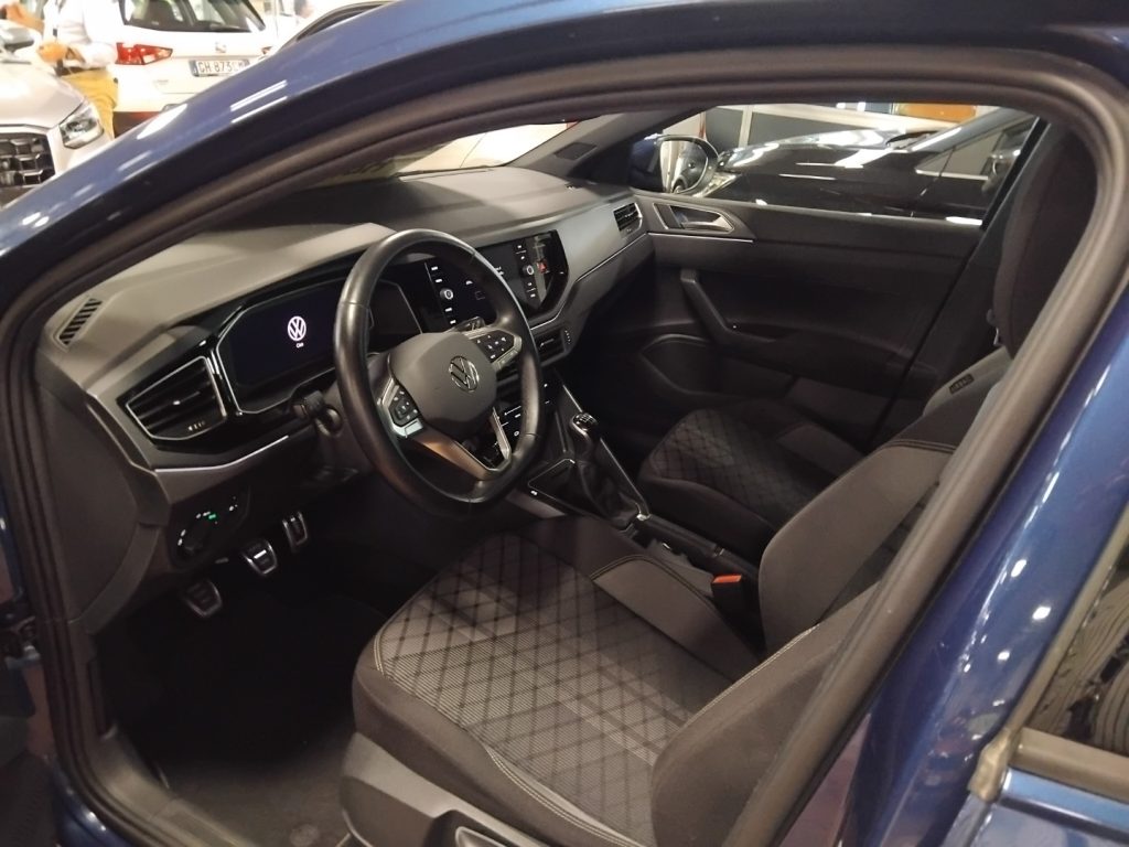 VOLKSWAGEN Taigo 1.0 TSI R-Line TETTO - 15
