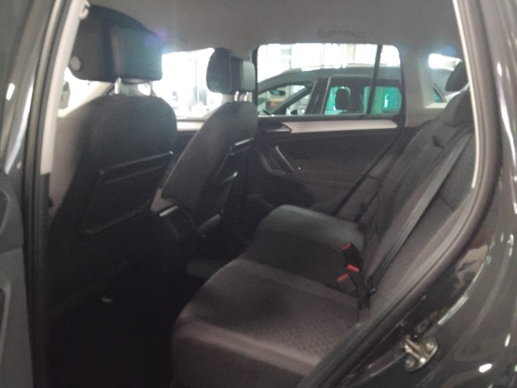 VOLKSWAGEN Tiguan 1.5 TSI Business - 7
