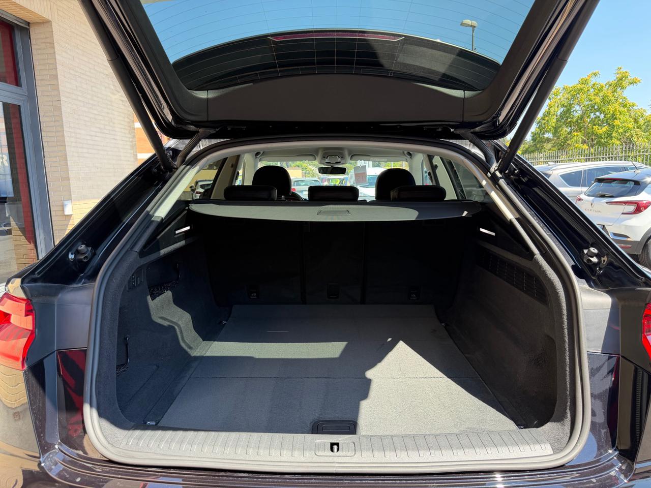 AUDI Q8 50 TDI 286 CV quattro tiptronic Sport - 8