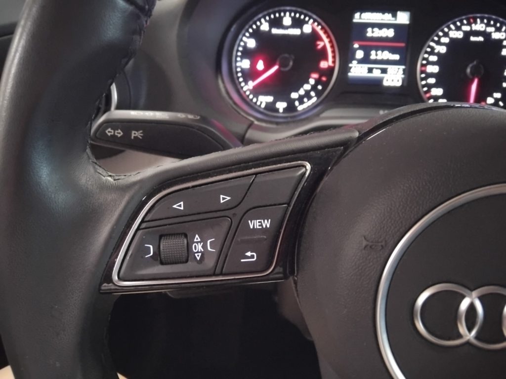 AUDI Q2 30 TFSI Admired Advanced C/GRIMALDI SP.DAY - 19