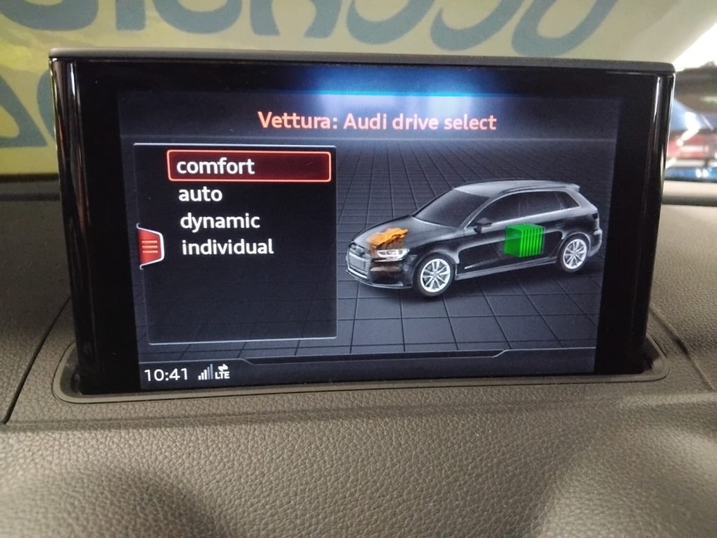 AUDI A3 SPORTBACK 40 e-tron S tr. S-LINE C/GRIMALDI SP.DAY - 27