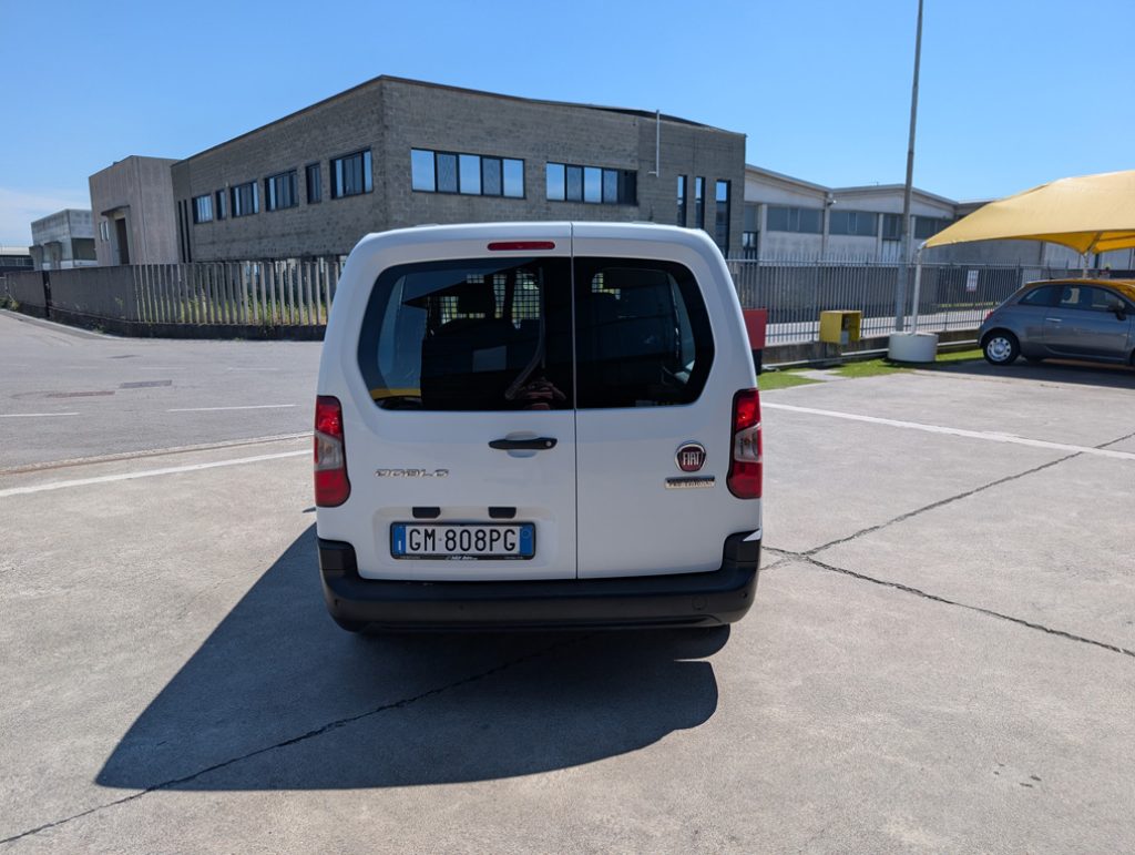 FIAT Doblo CREW CAB 1.5 BlueHdi 100cv MT6 - N1 - 6