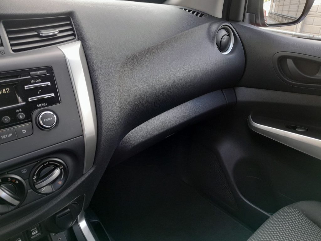 NISSAN Navara 2.3 dCi 160cv NP 300 DOUBLE CAB Chassis Visia 4WD - 15